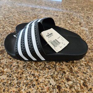 Adilette black slides